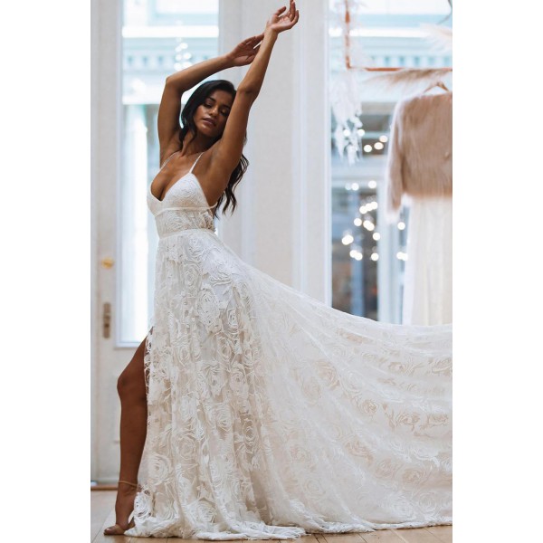 A-line Spaghetti Straps Lace Wedding Dress