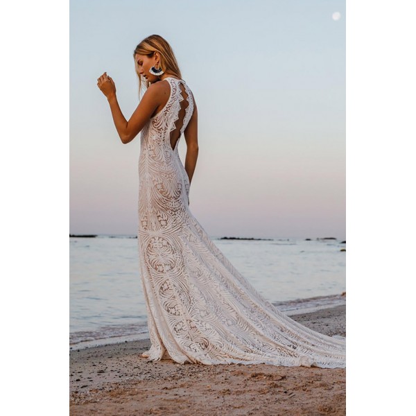 White Sleeveless Lace Backless Phoenix Wedding Day Party Gown