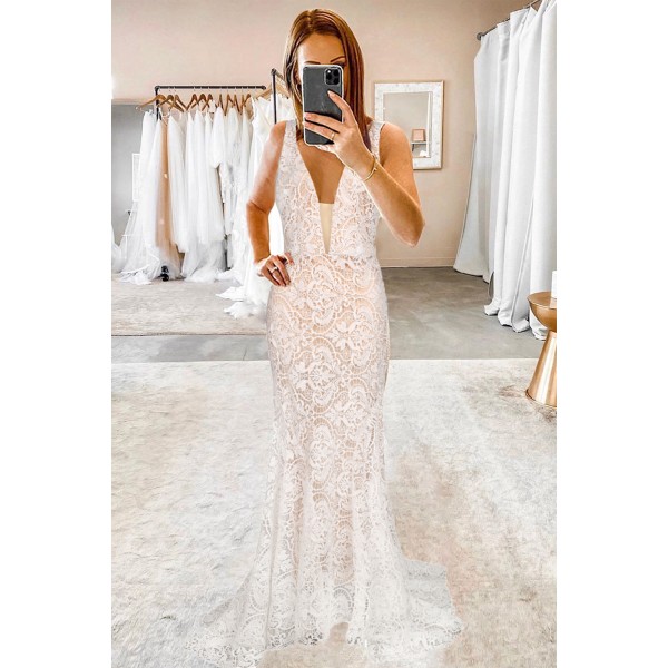 White V-neck Backless Lace Wedding Sweeping Floor Evening Dress
