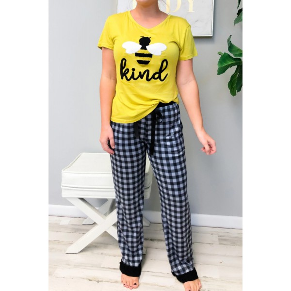 Bee kind Print Tee and Pants Lounge Set
