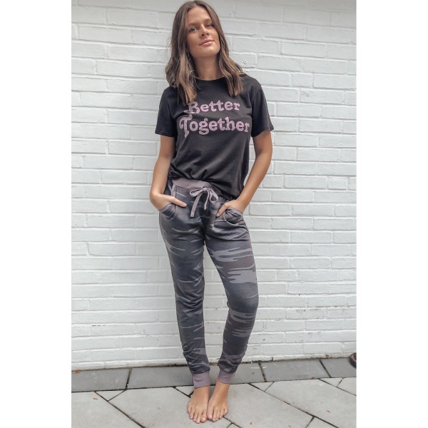 Mom’s Family Matching Two-piece Letter Camo Print Short Sleeve Lounge Set