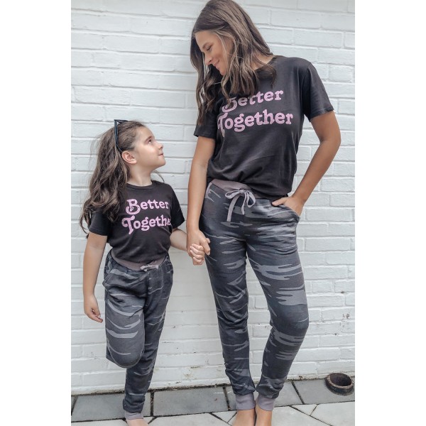 Mom’s Family Matching Two-piece Letter Camo Print Short Sleeve Lounge Set